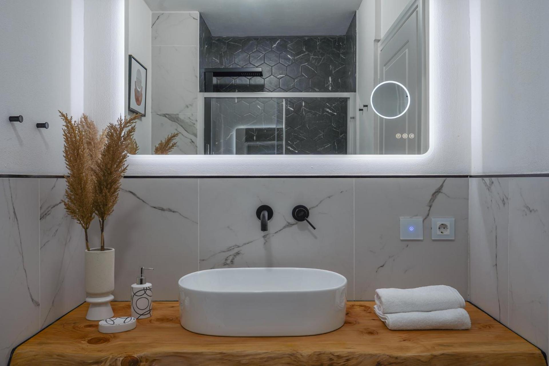 Apartment Depero Di Tss' - Nuova Sauna Infrared, Free Parking, Vicino Al Mart, Supermercato, Ristoranti *